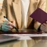 Konsolosluk Onayı Apostil Yerine Geçer mi? Belge Tasdik Rehberi (2025)