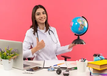 Tıbbi İngilizce Tercüme: Hataya İzin Vermeyen Alanın Kuralları