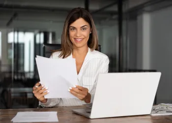 Noter, Çevirinin İçeriğini Kontrol Eder Mi?