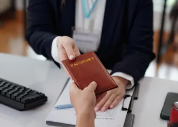 Noter Onaylı Pasaport Tercümesi - Vize ve Vatandaşlık İçin