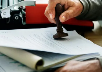 Noter Onaylı Tercüme Nedir, Neden Gereklidir?